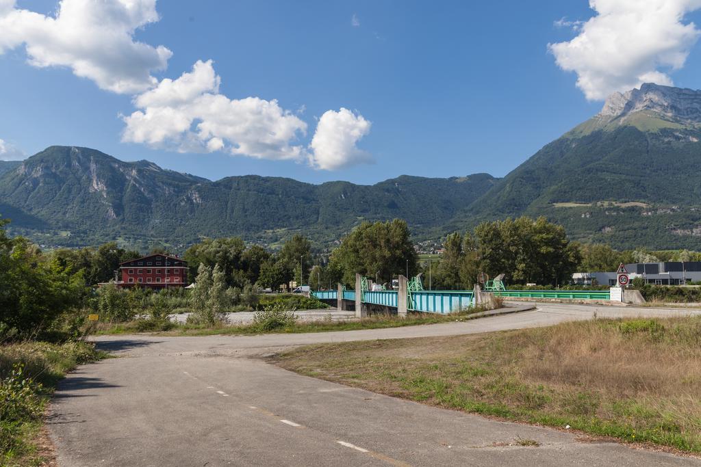 Maison De Savoie Saint-Pierre-d'Albigny Bilik gambar